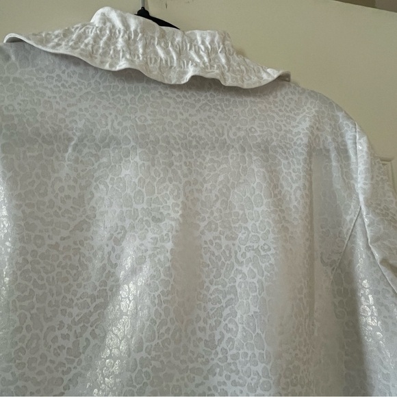 Chico’s Sleek White Jacket 3/4 Sleeve with Double front Pockets Women’s Size S - Picture 13 of 14